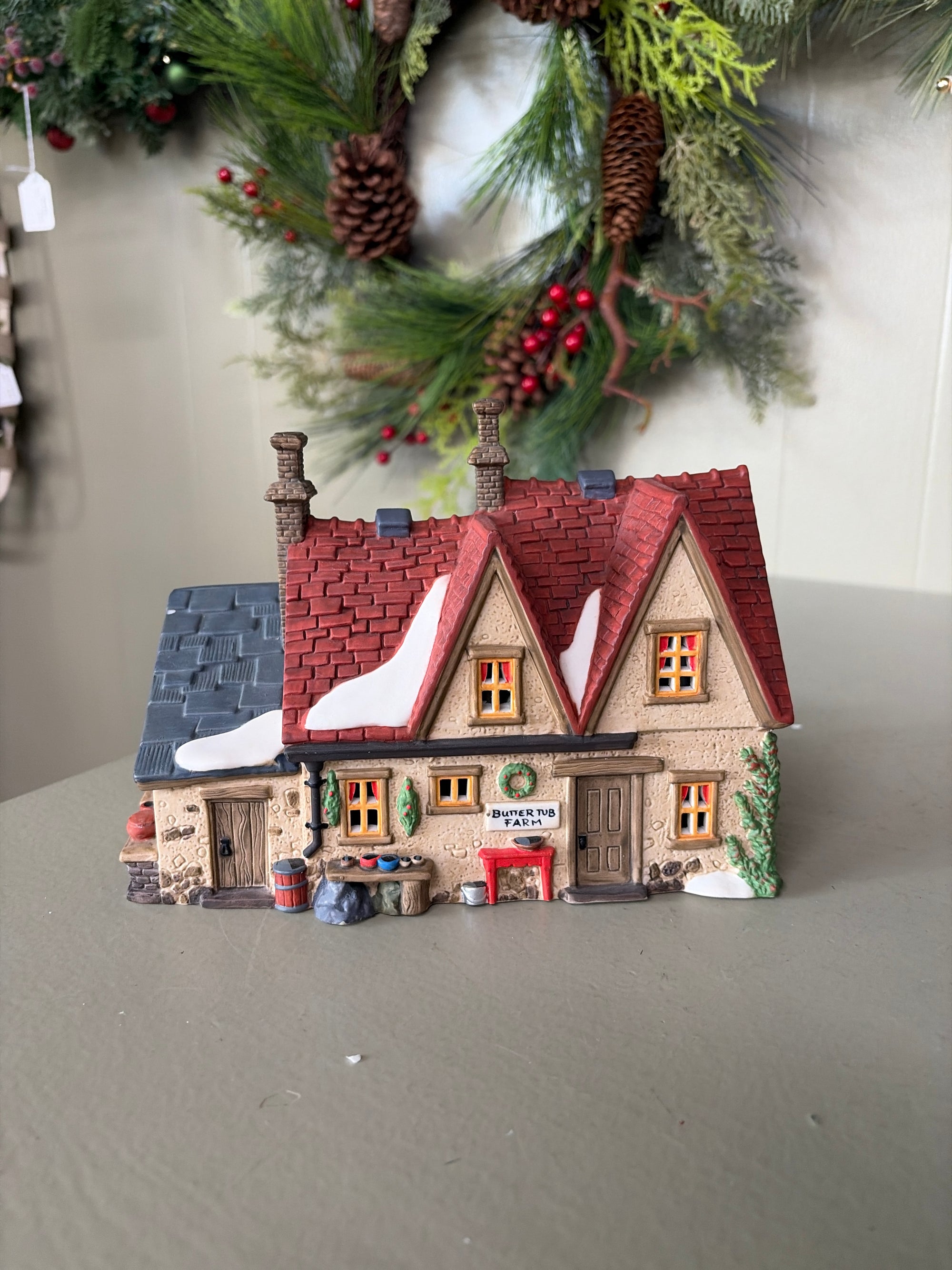 Dept. 56 Butter Tub Farmhouse, Has Box