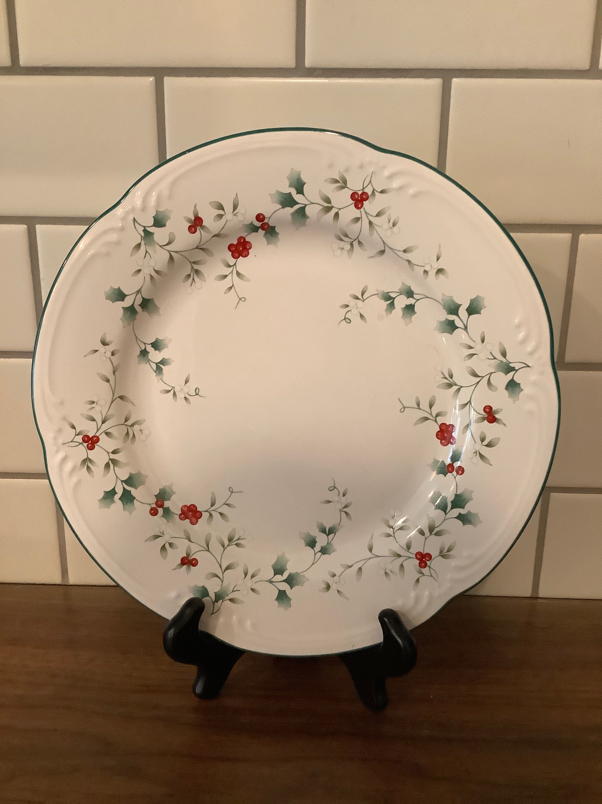 Pfaltzgraff  Dinner Plate