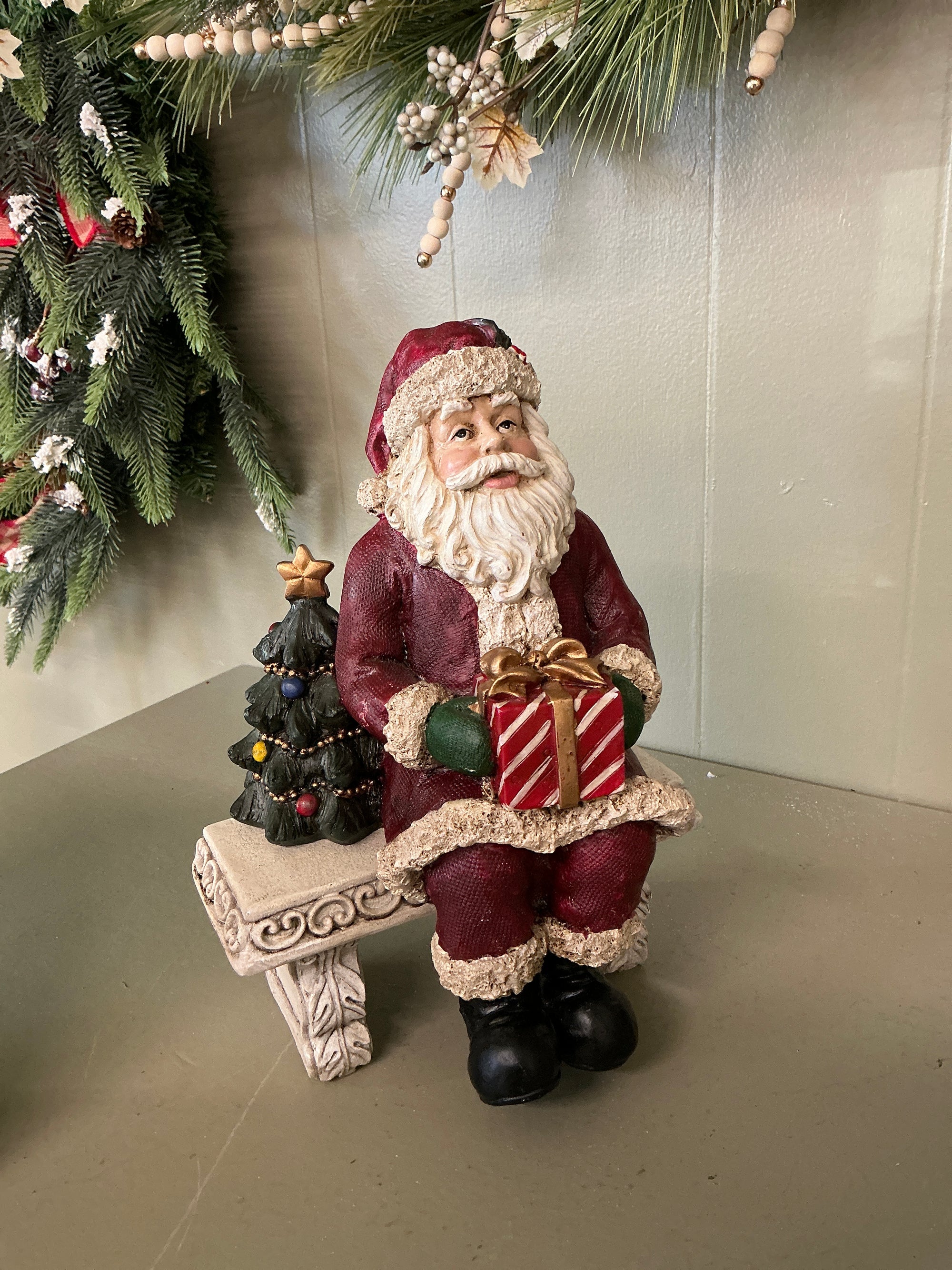 Santa Sitting On a Bench, 2 pc
