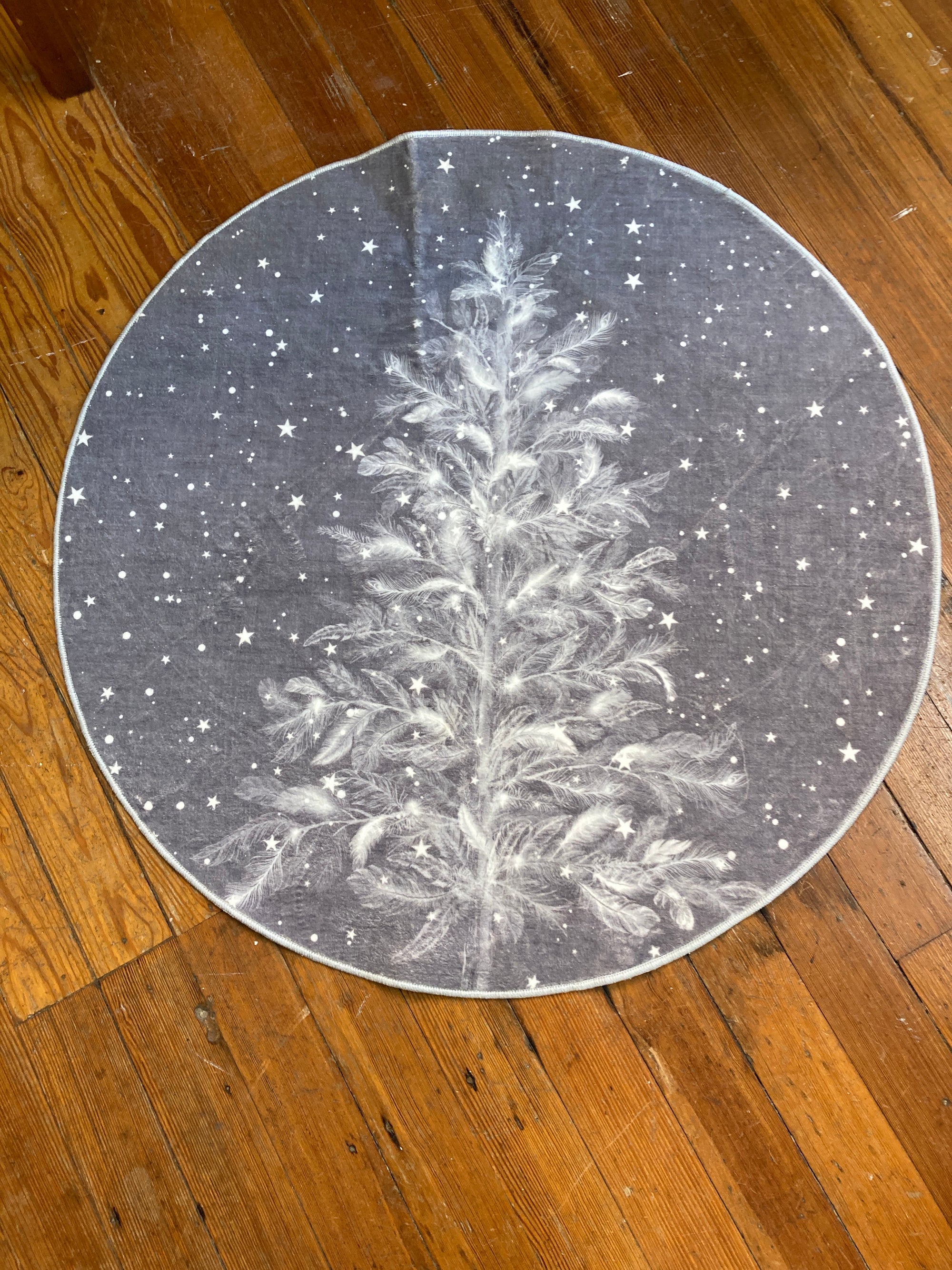 Round Rug, 36" x 36"