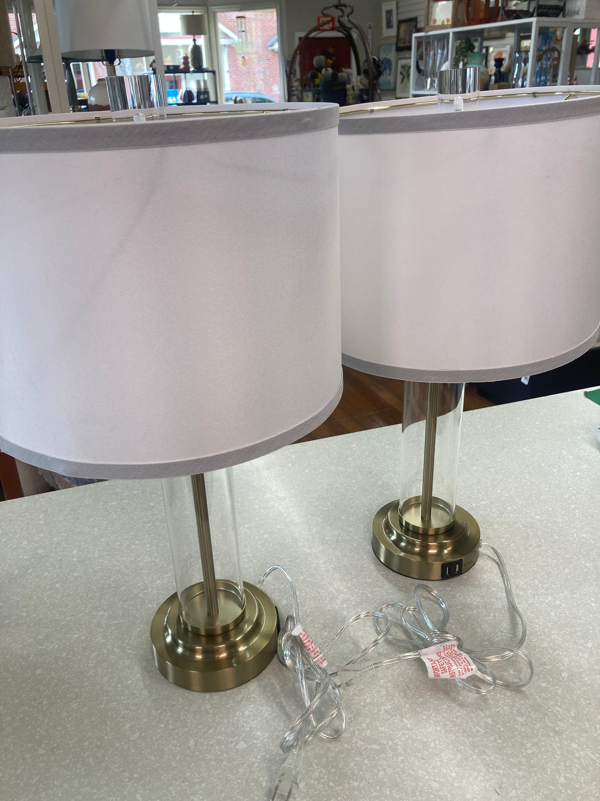 Lamp 3-Way with Off White Shade