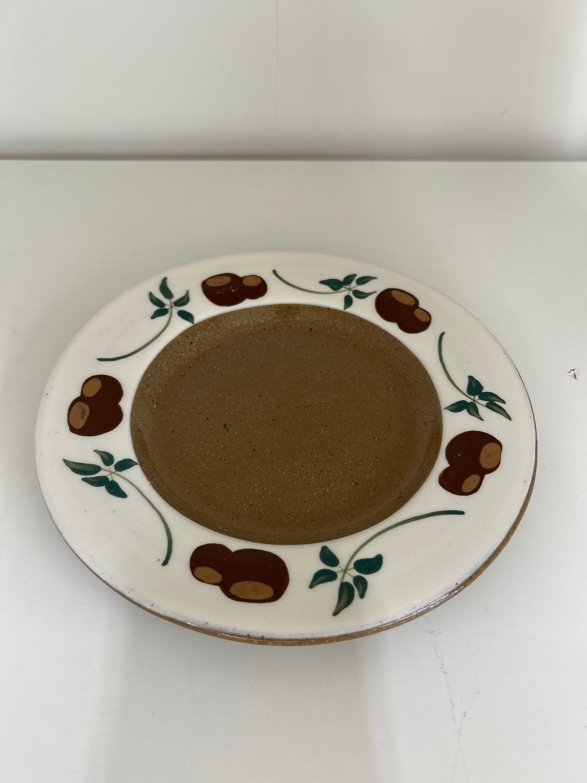 Plate
