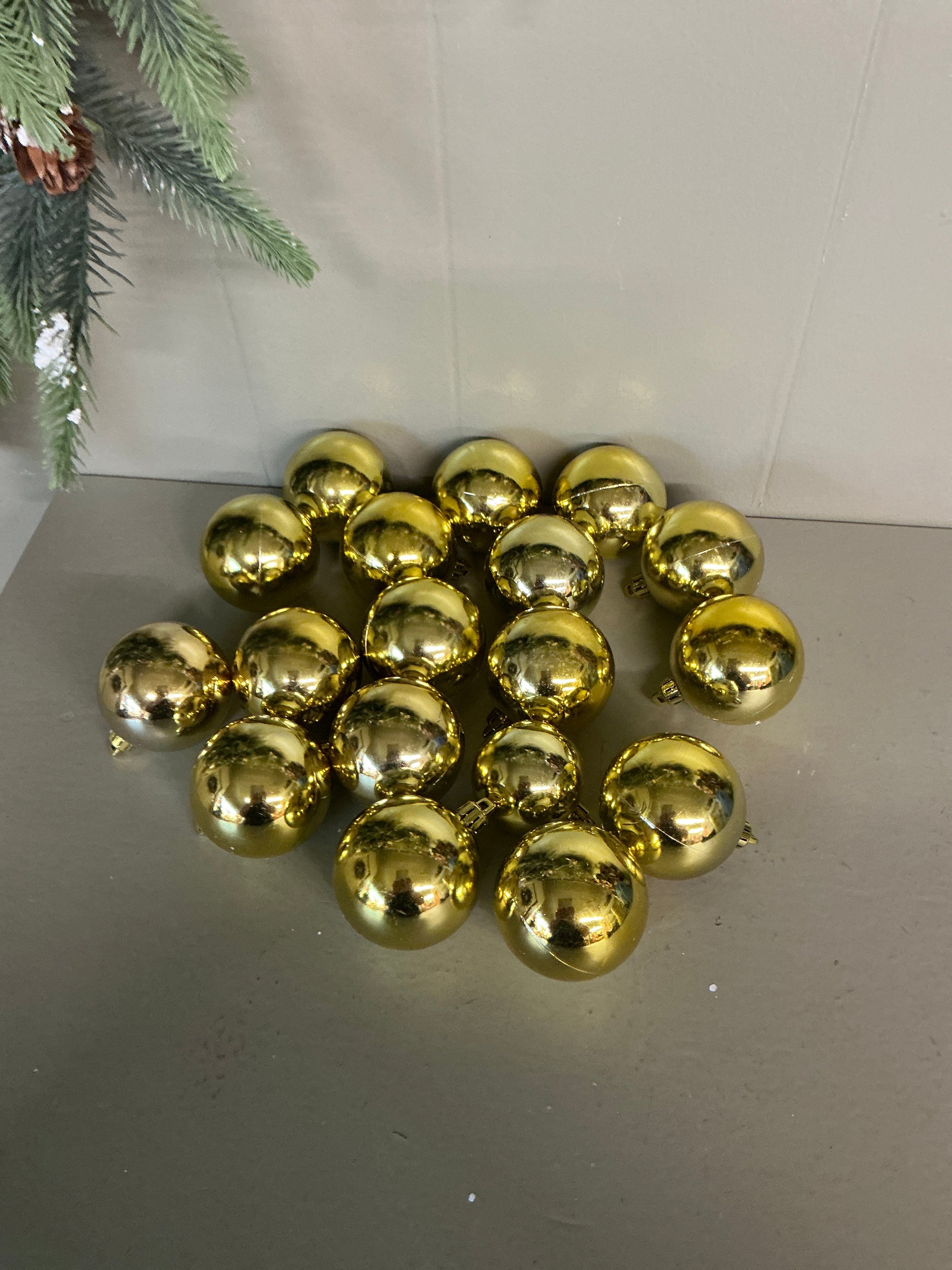 Gold  Ornament Set, Set of 18