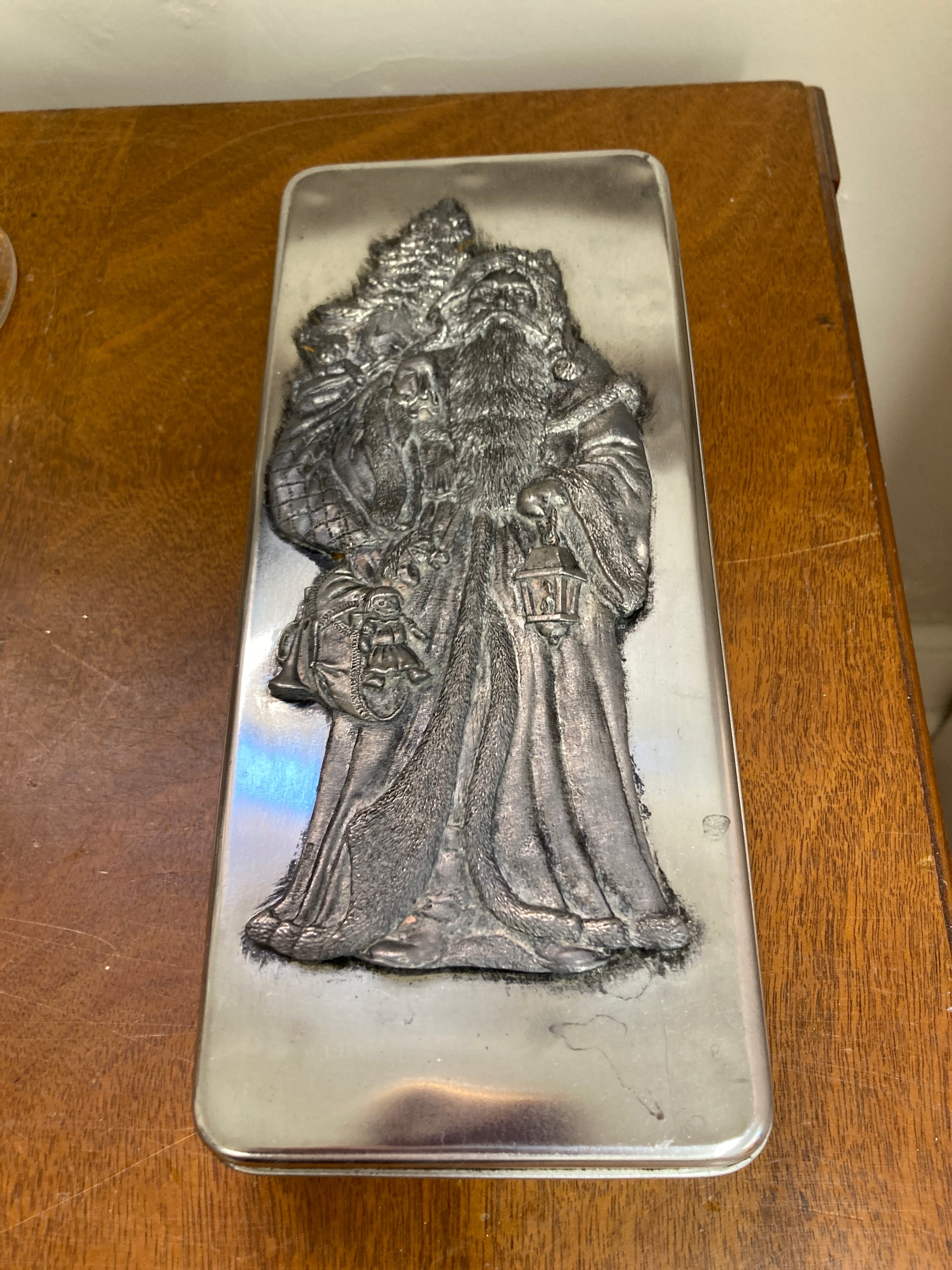 Silver  Santa Tin Vintage (as is)