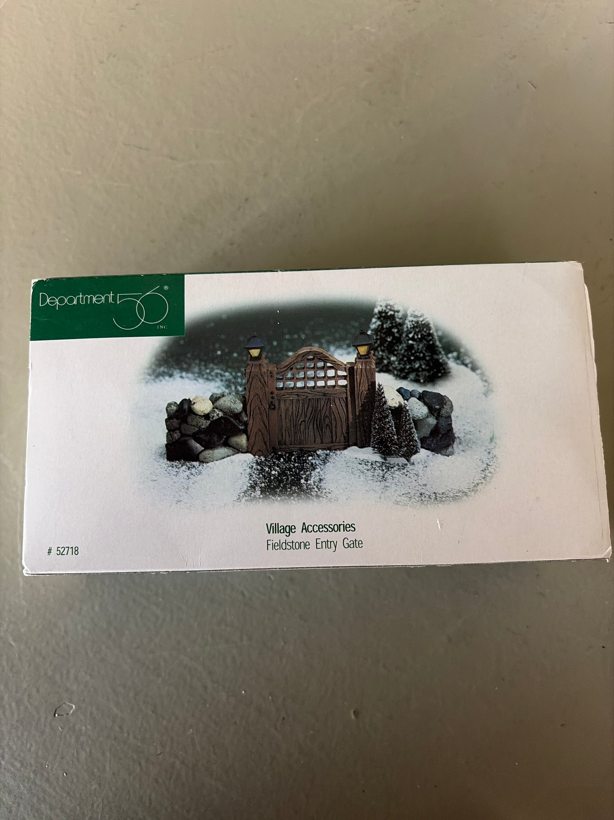 Dept. 56 Fieldstone Entry Gate, Set of 3 - Has Box