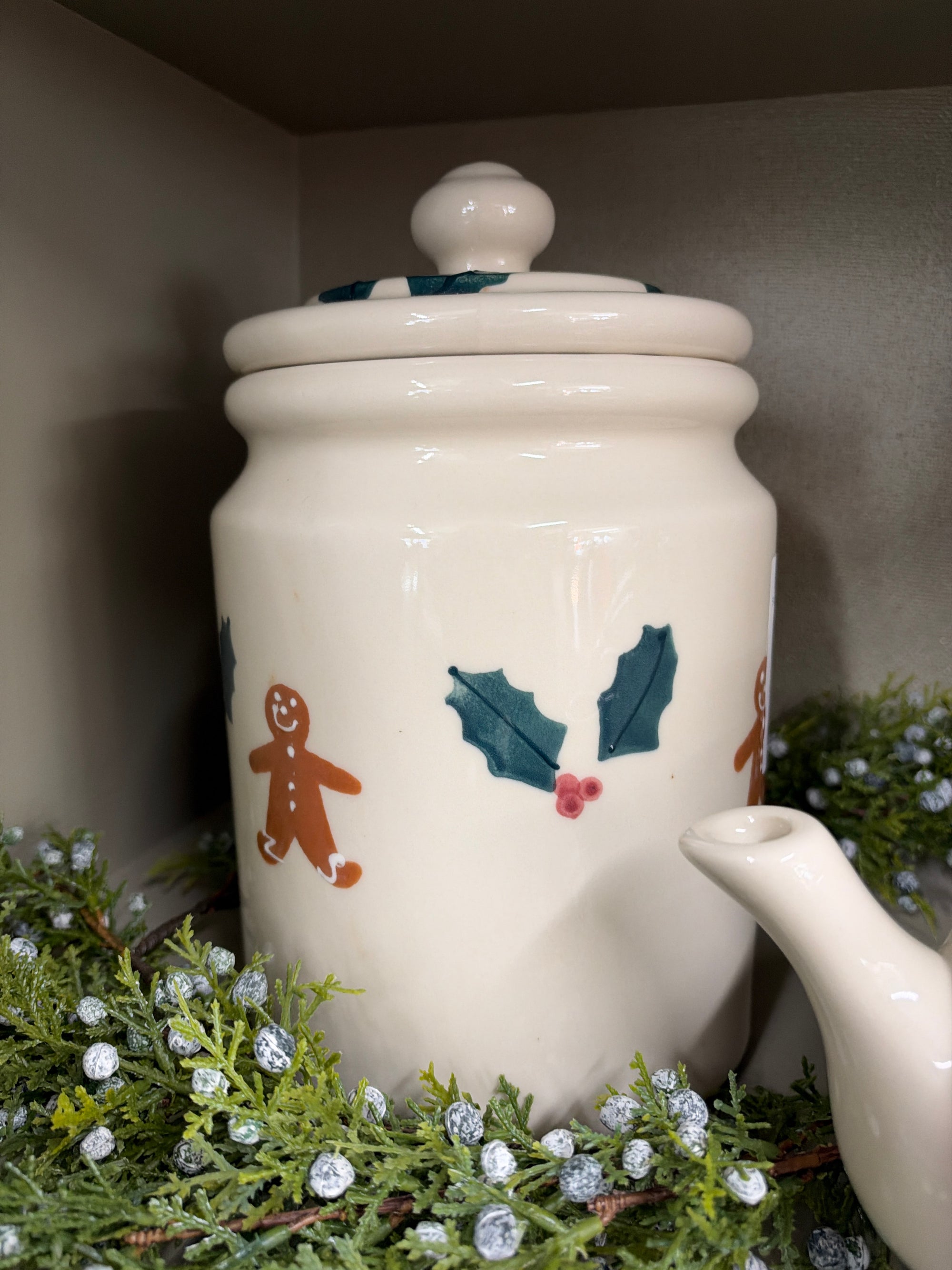 Cookie Jar, Hartstone. 2pc