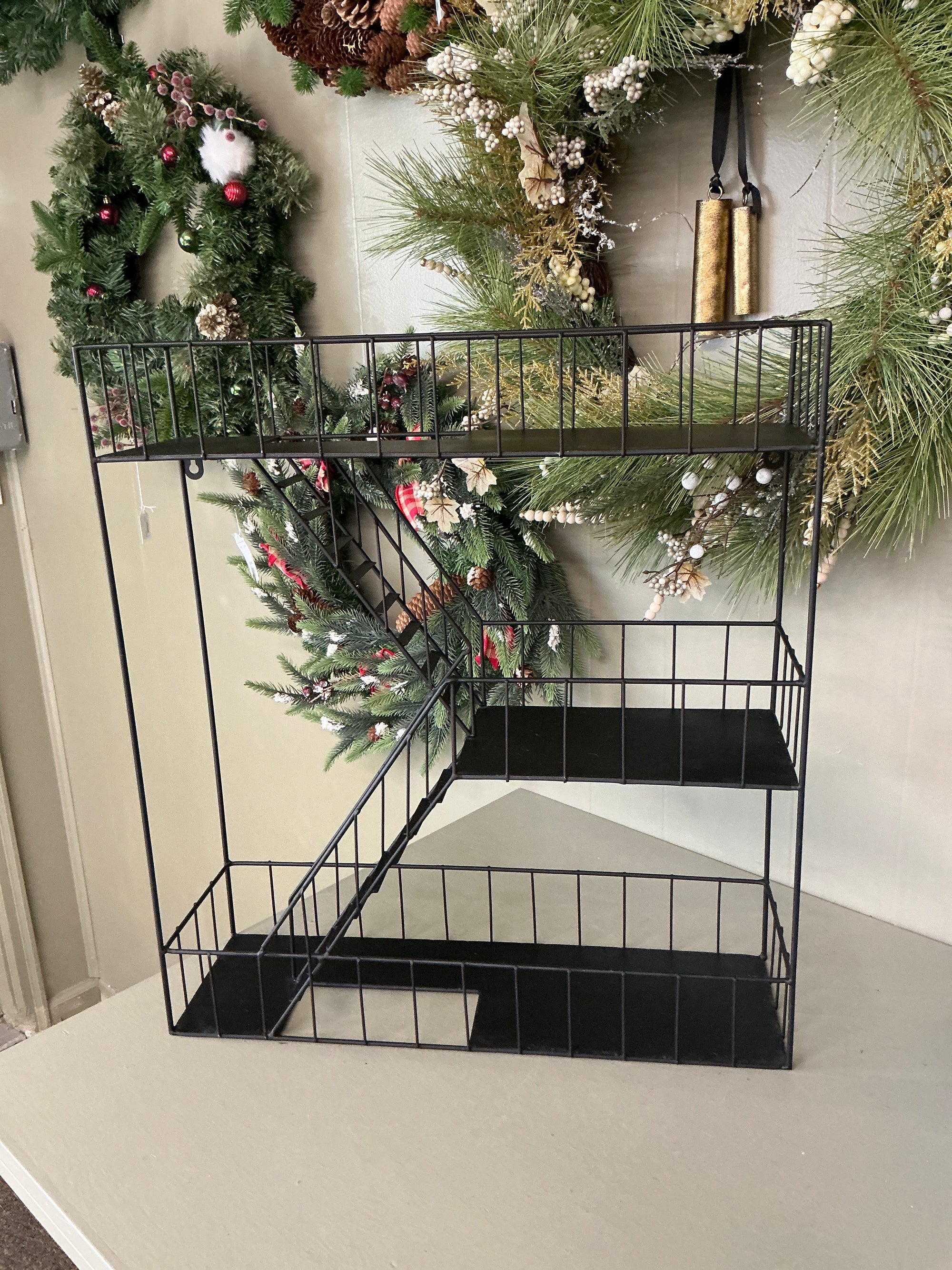 Escape Ladder Shelf