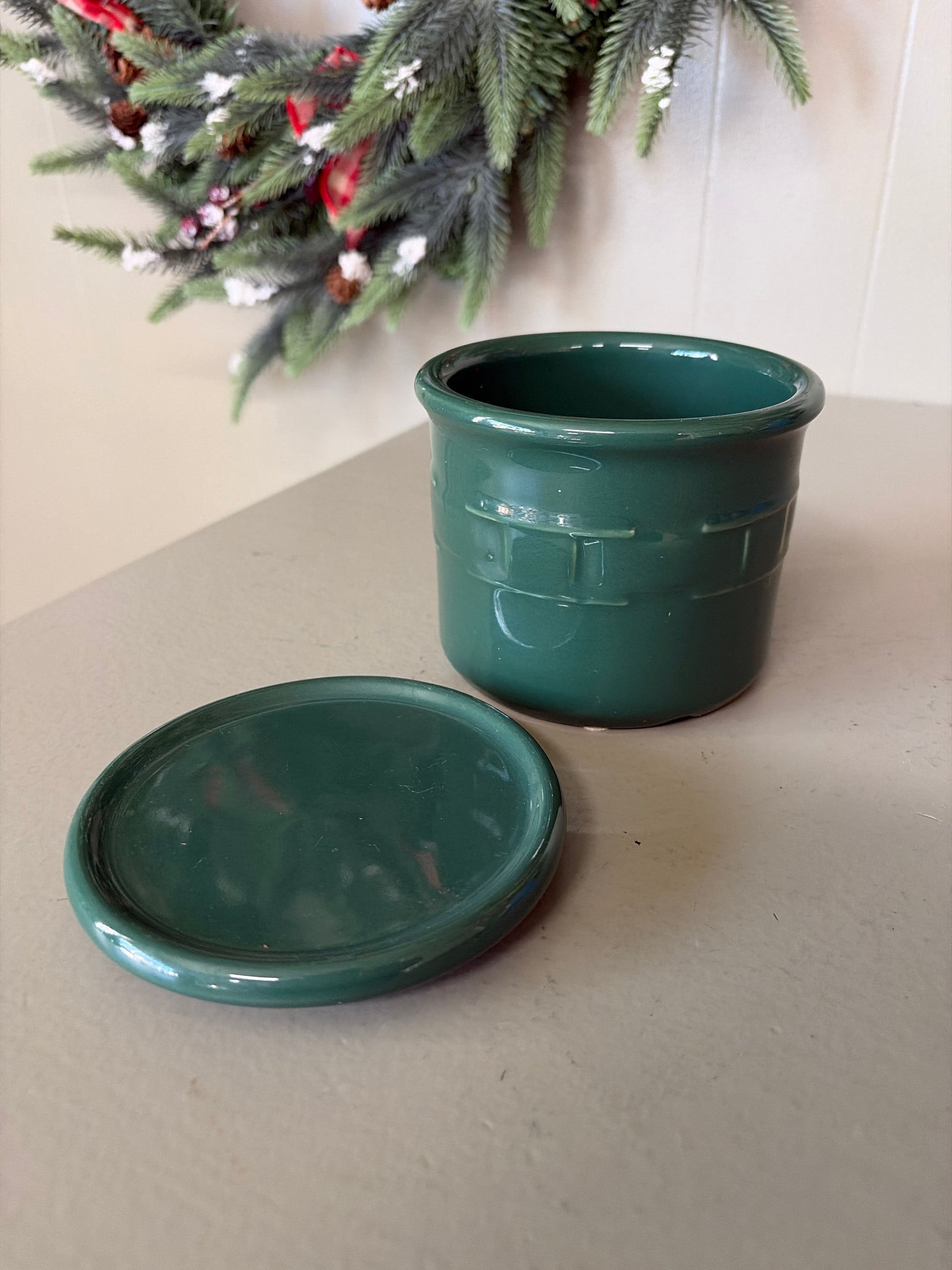 Longaberger Crock with Lid, 2 pc set