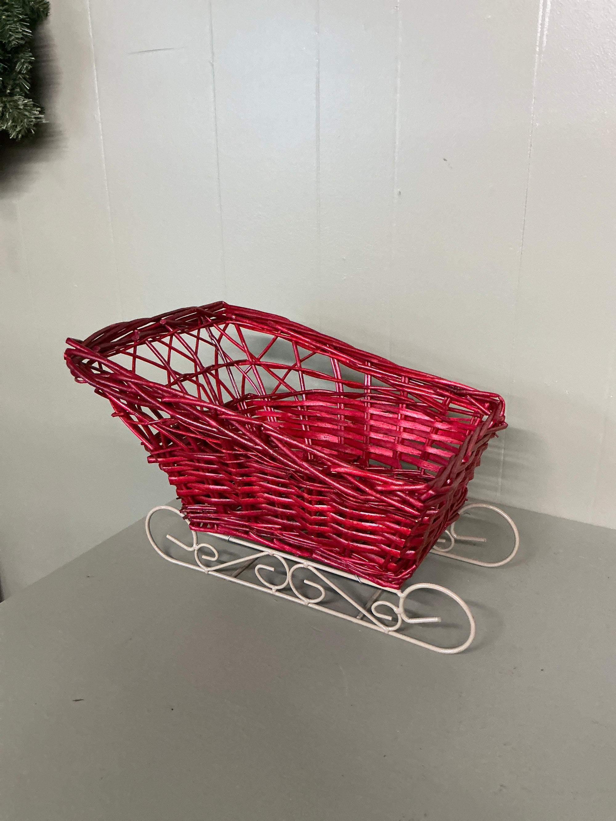 Red  Sleigh Basket