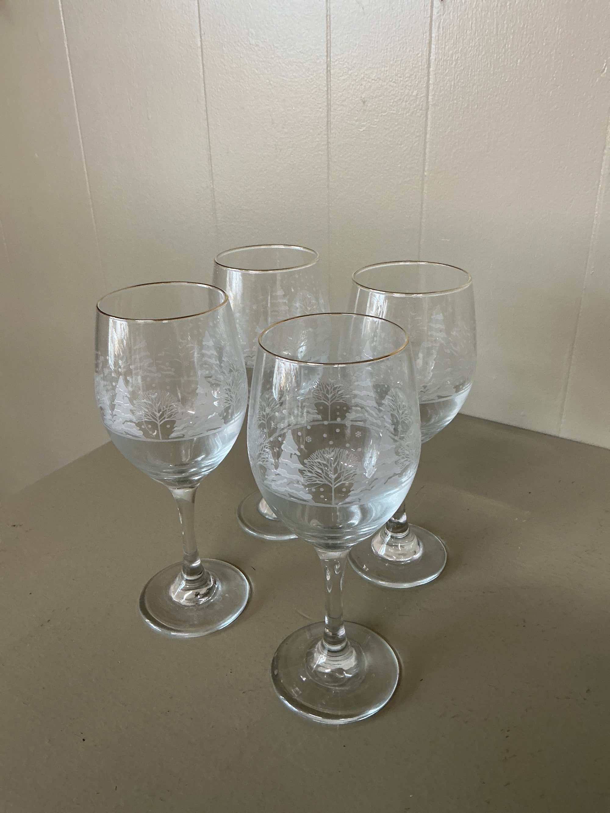 Wine Glasses, Set of 4