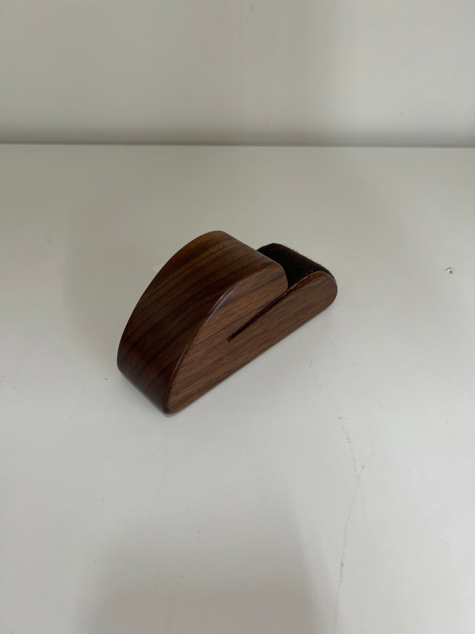 Puzzle Lid Holder